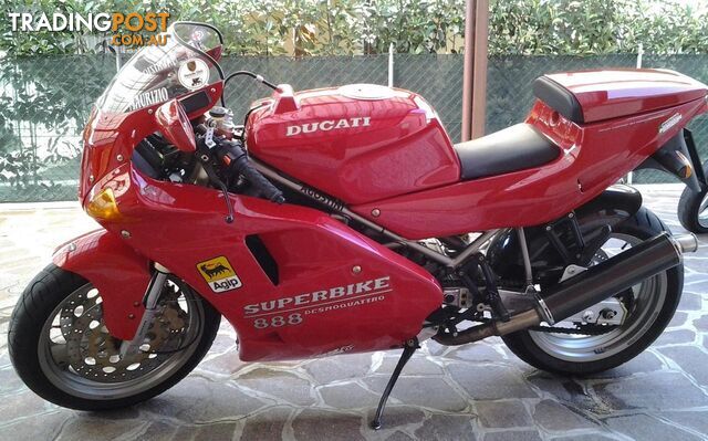 1993 Ducati 888 Strada