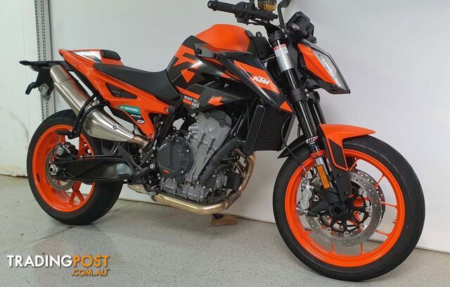 2022 KTM Duke GP - photo 5 of 23