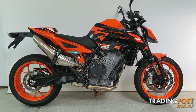 2022 KTM Duke GP