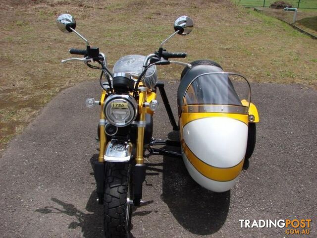 2018 Honda Z125 Monkey Outfit - photo 3 of 9