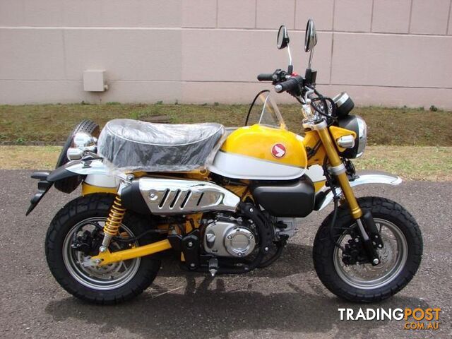 2018 Honda Z125 Monkey Outfit - photo 4 of 9