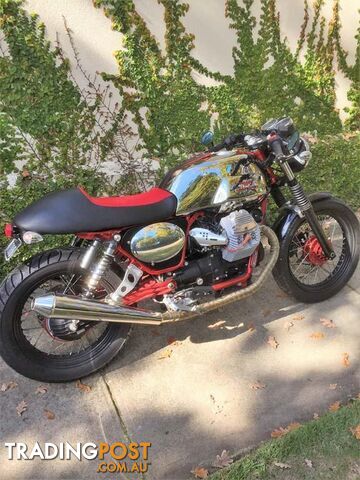 2013 Moto Guzzi V7 Racer - photo 2 of 2