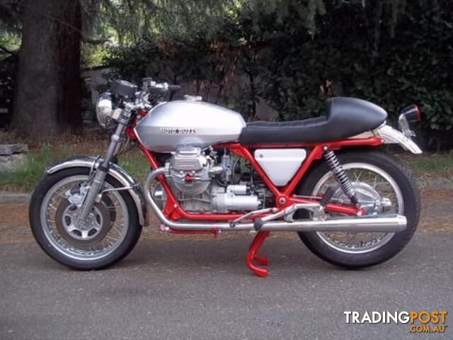 1974 Moto Guzzi V7 Replica