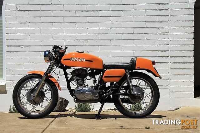 1973 Ducati 250 Desmo