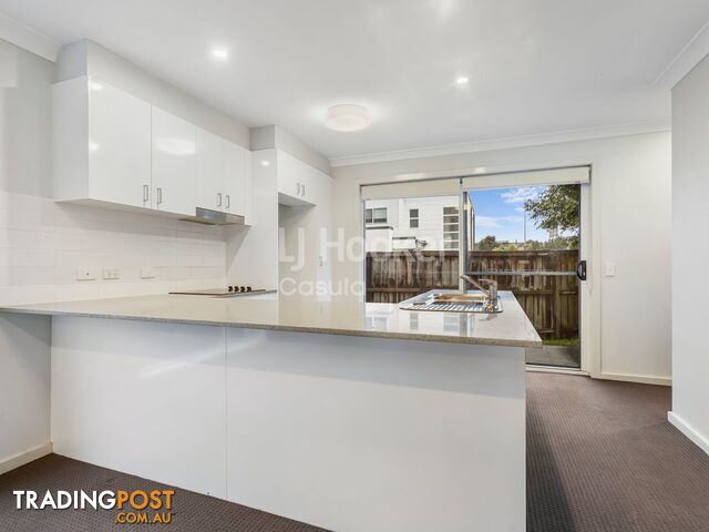 8/73 Sovereign Circuit GLENFIELD NSW 2167