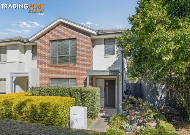 15 Hadlow Avenue GLENFIELD NSW 2167