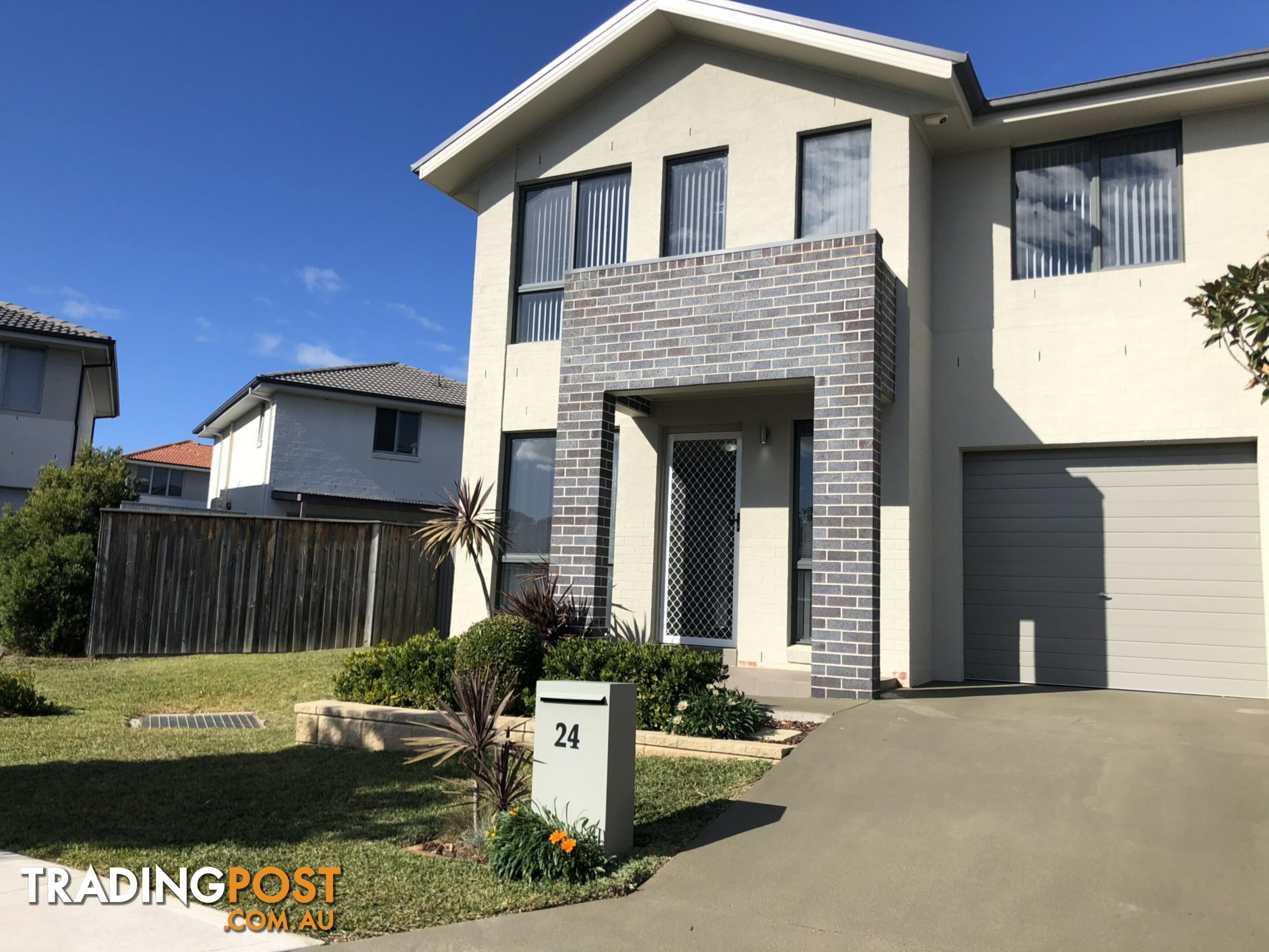 24 Grenada Road GLENFIELD NSW 2167