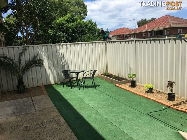 6/48-50 Gill Avenue LIVERPOOL NSW 2170