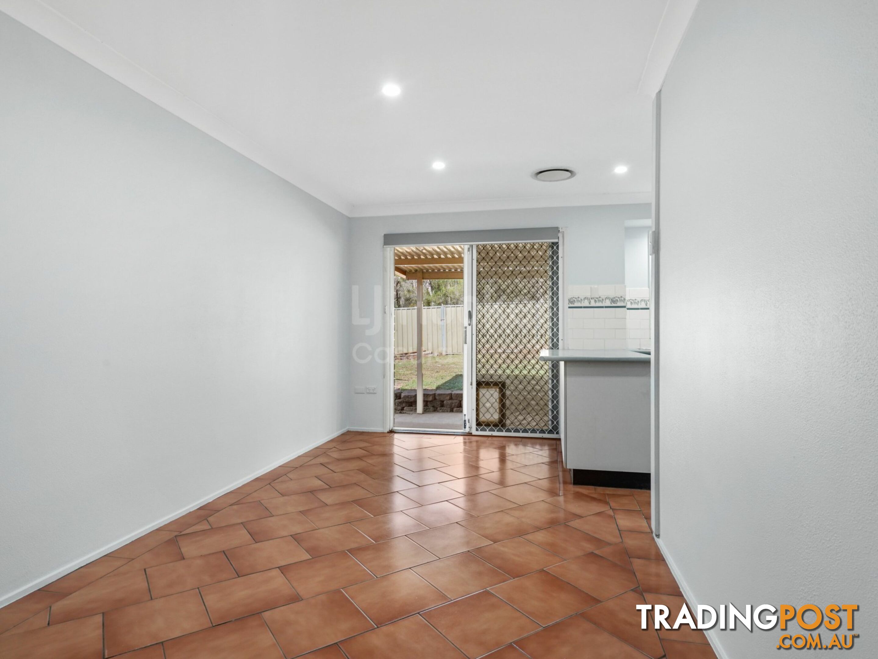 126 Helicia Road MACQUARIE FIELDS NSW 2564