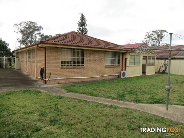 32 Seabrook Crescent DOONSIDE NSW 2767