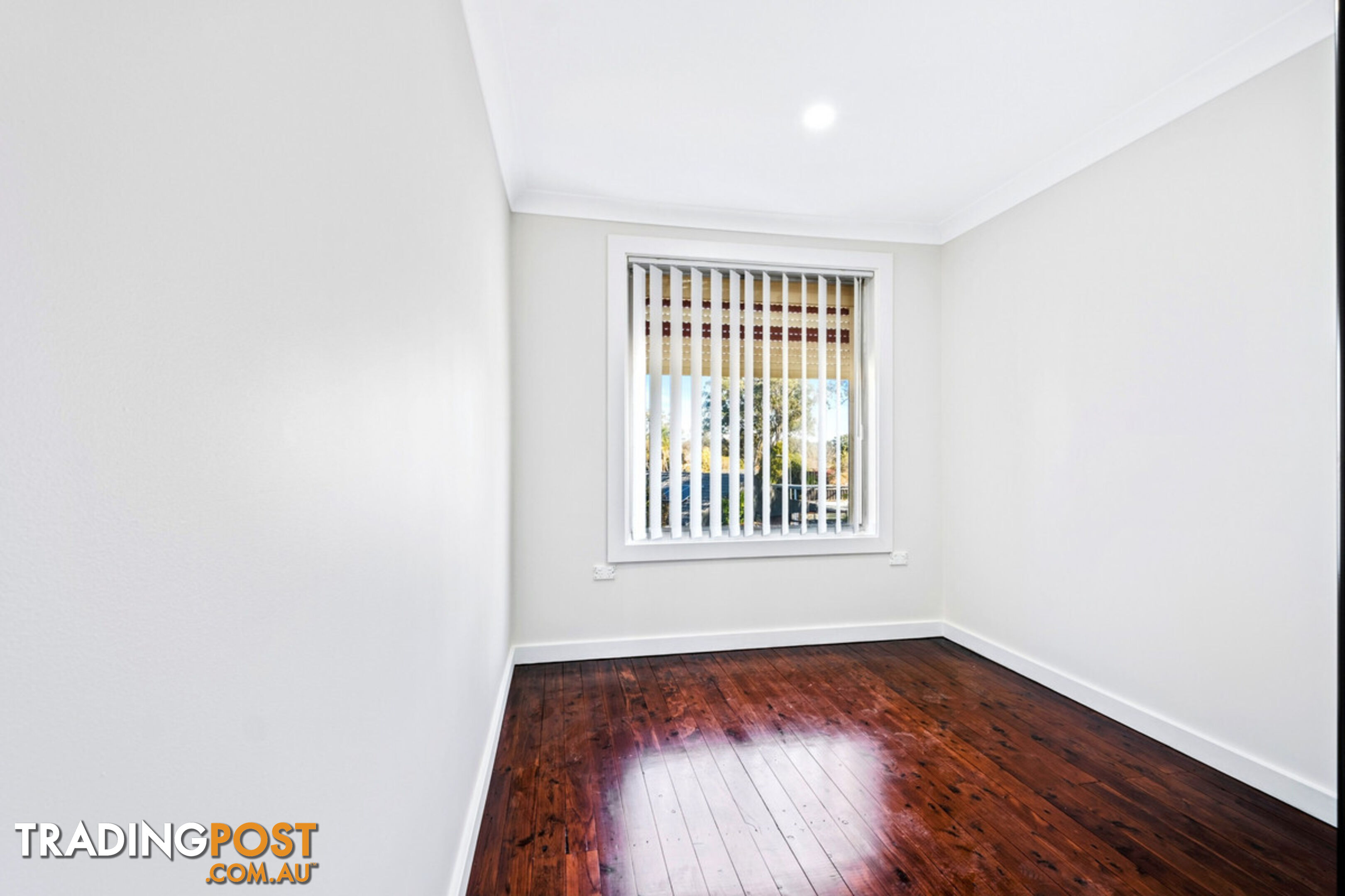 105 Fawcett Street GLENFIELD NSW 2167