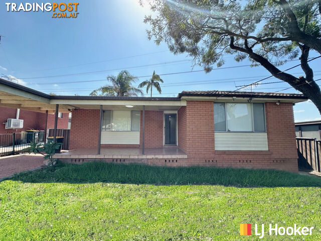 8 Abercrombie Avenue SEVEN HILLS NSW 2147