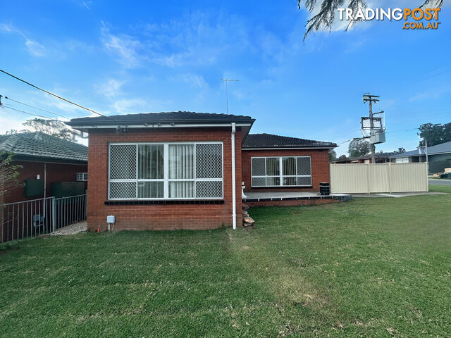 11 Kurrajong Crescent BLACKTOWN NSW 2148