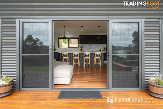 35A Blyth Parade GREAT BAY TAS 7150