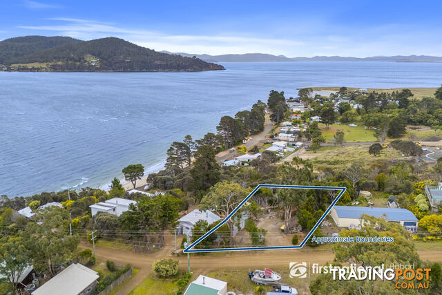 16 Victoria Avenue DENNES POINT TAS 7150