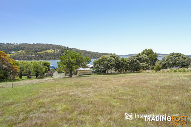 2 Ferry Road KETTERING TAS 7155 - photo 4 of 22