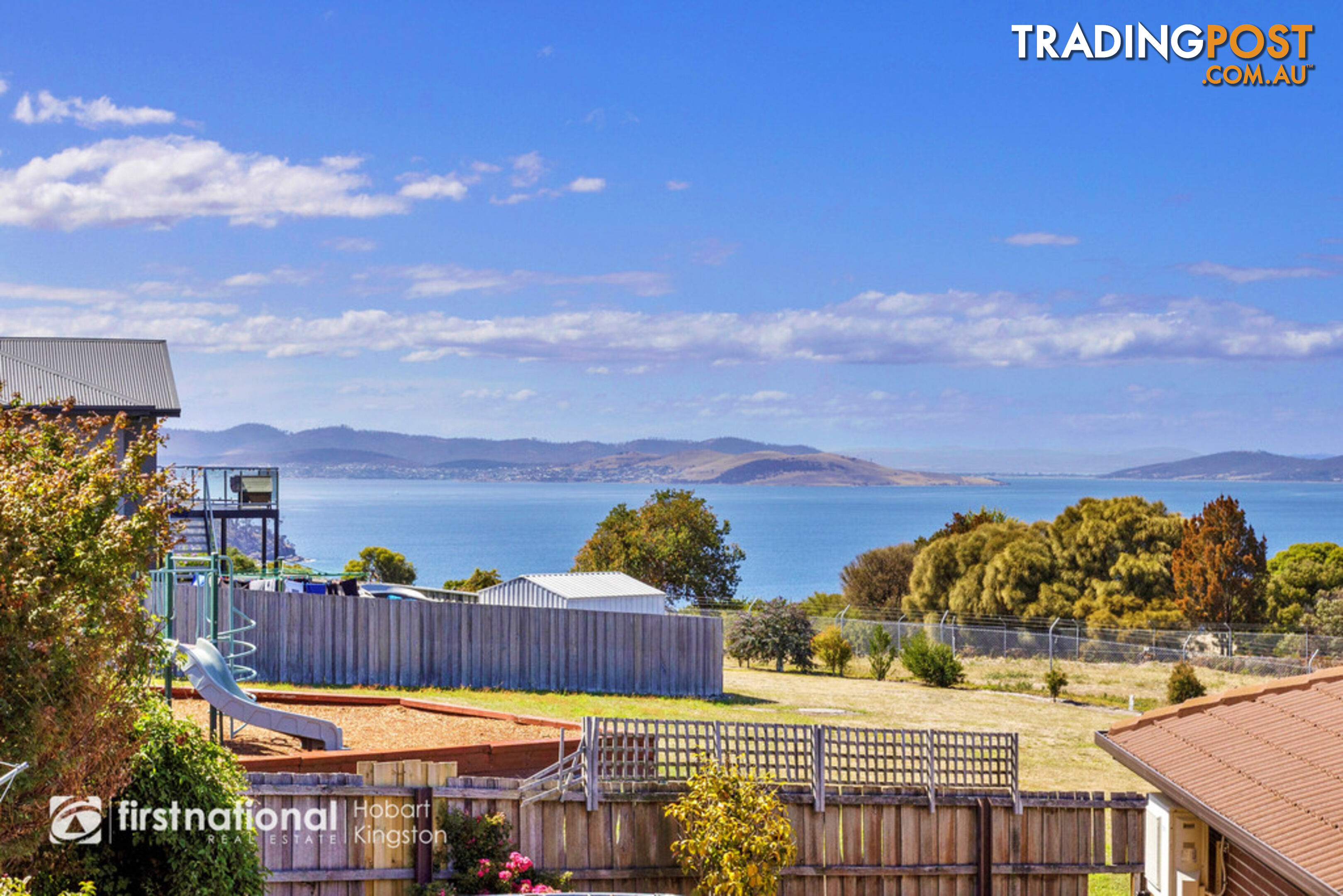 2/12 Stratford Place BLACKMANS BAY TAS 7052