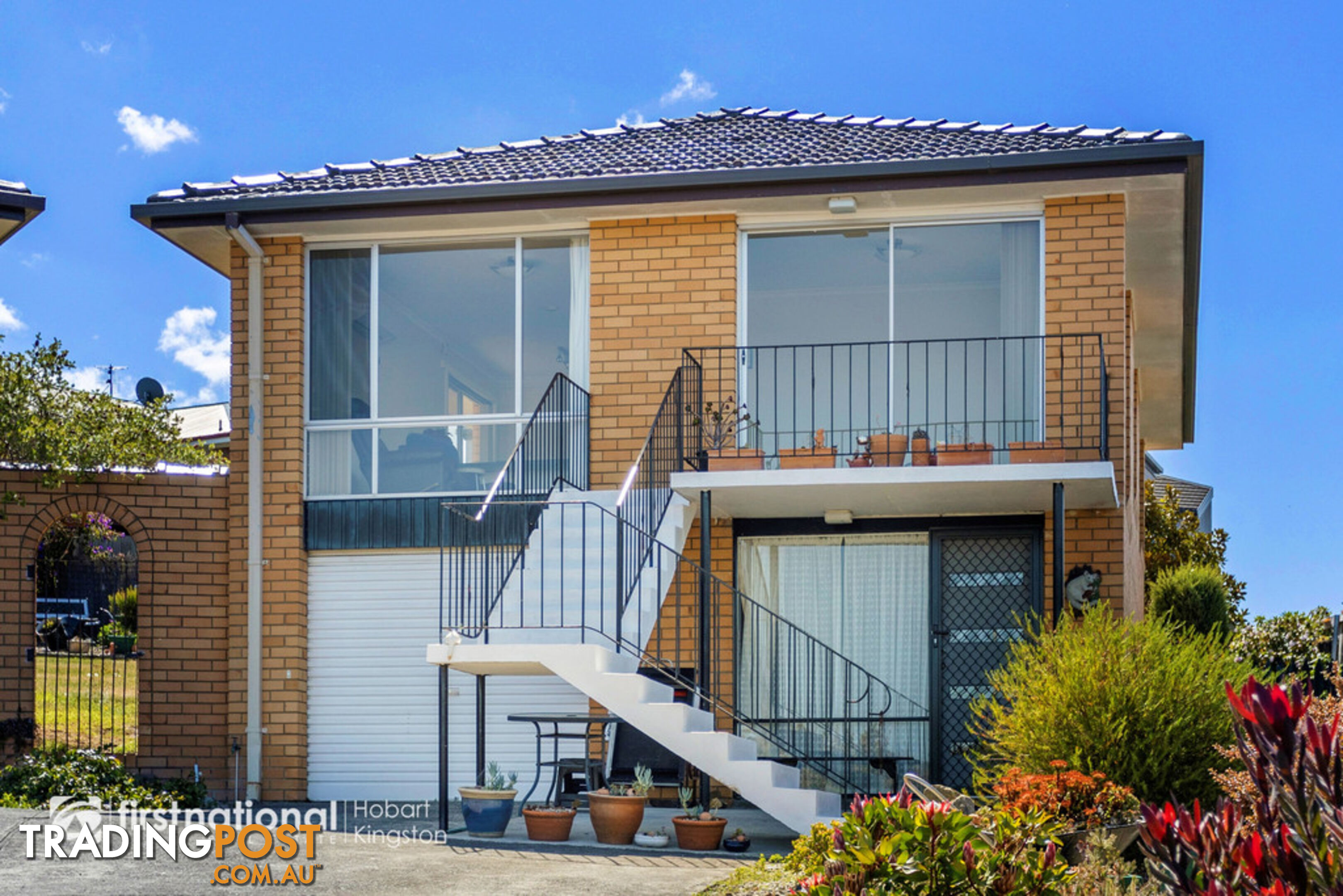 2/12 Stratford Place BLACKMANS BAY TAS 7052