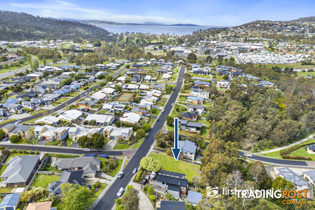 6 Malachi Drive KINGSTON TAS 7050
