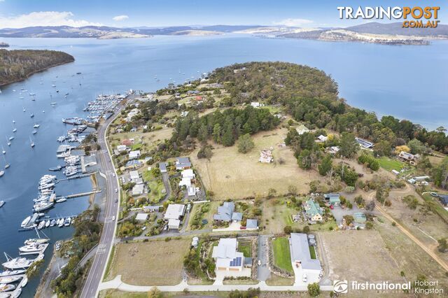 32 Ferry Road KETTERING TAS 7155 - photo 2 of 8