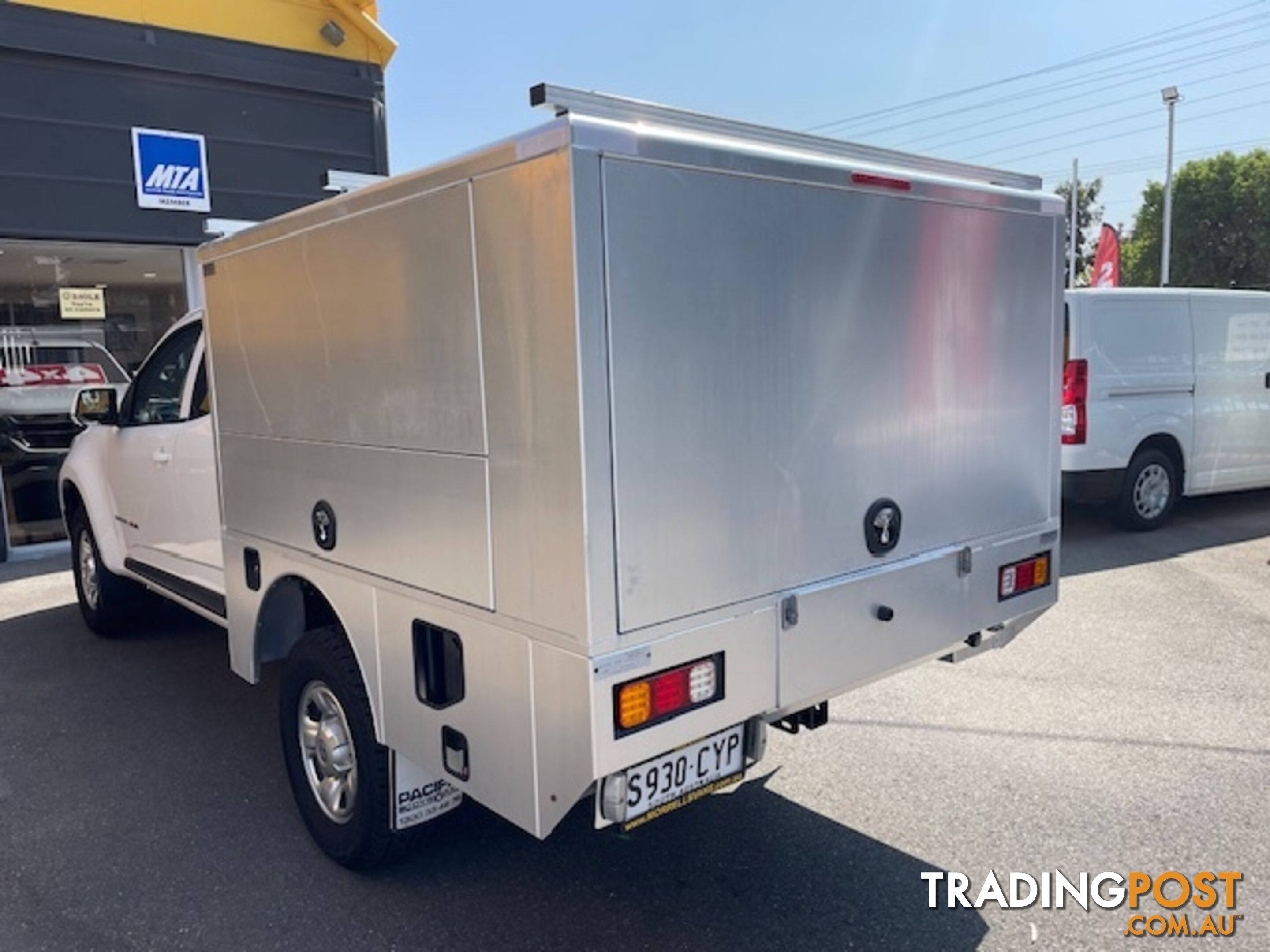 2018 HOLDEN COLORADO LS 4X4 RG MY19 SPACE CCHAS