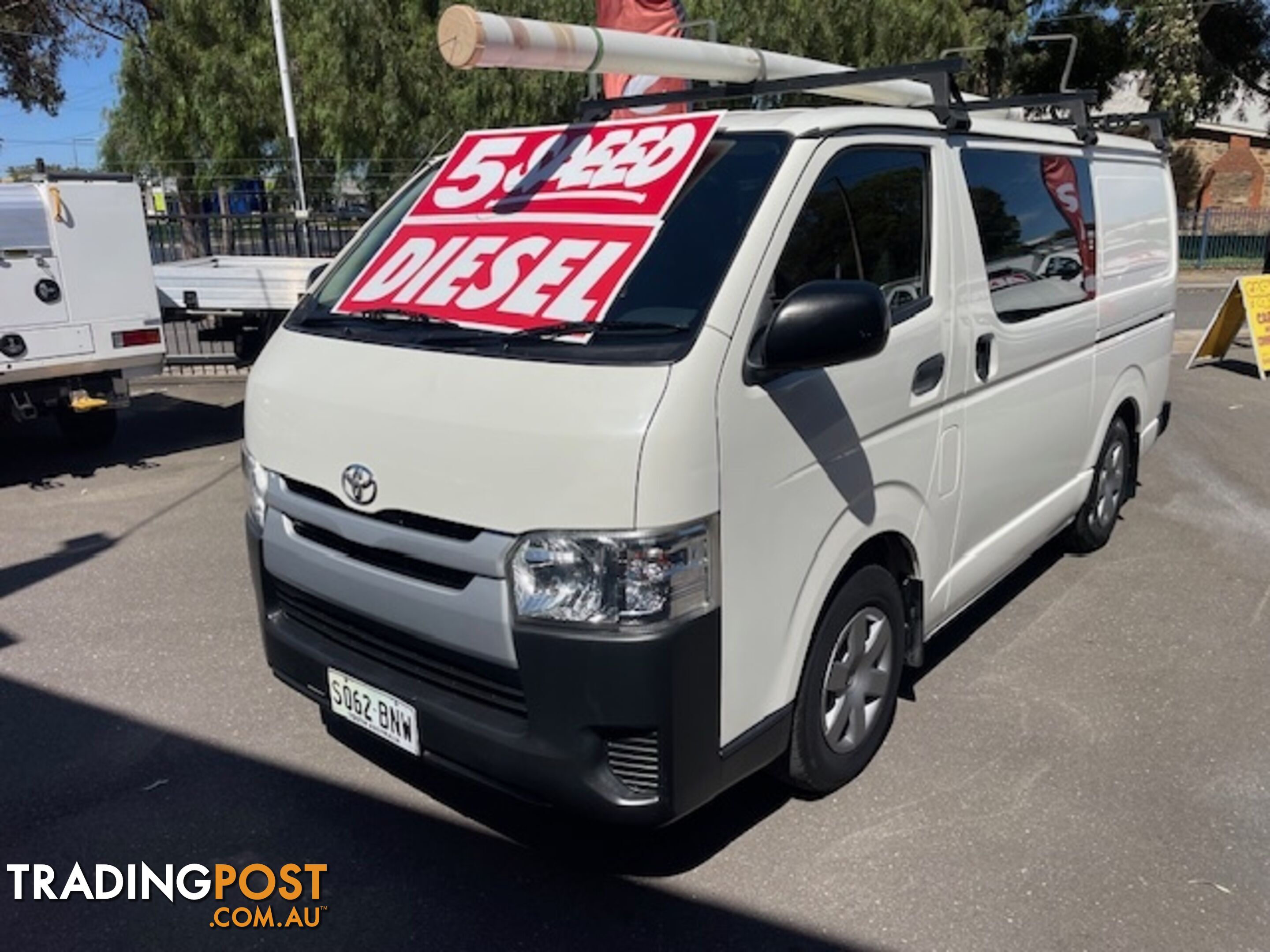 2014 TOYOTA HIACE LWB KDH201R MY14 4D VAN