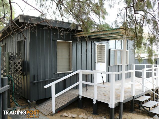 2 Ford Avenue PORT VINCENT SA 5581