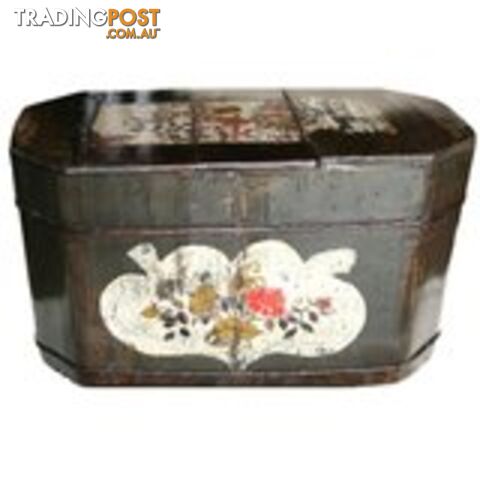 Large Chinese Storage Wood Box with Lid