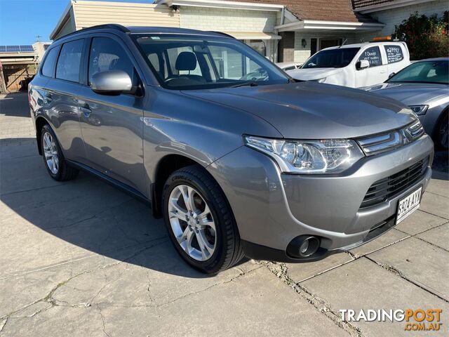 2013 MITSUBISHI OUTLANDER ES ZJMY14 WAGON