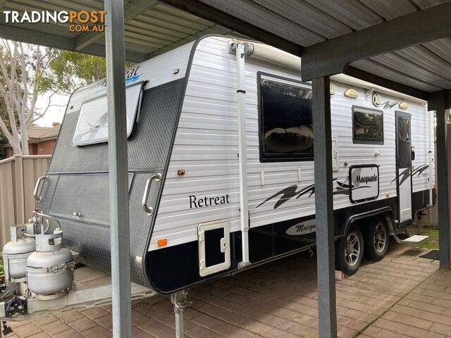 2011 Retreat MACQUARIE - Platinum Series Immaculately maintained