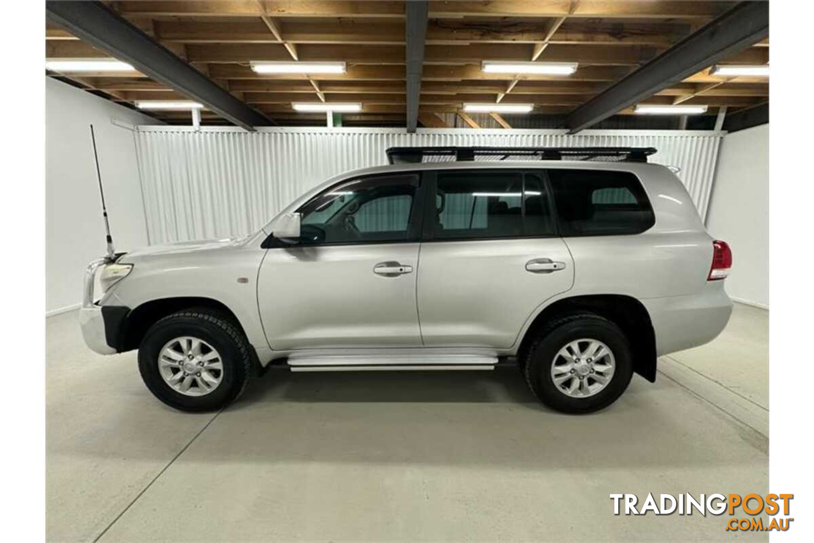 2009 TOYOTA LANDCRUISER GXL UZJ200R WAGON