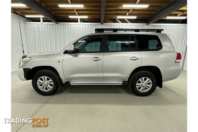 2009 TOYOTA LANDCRUISER GXL UZJ200R WAGON