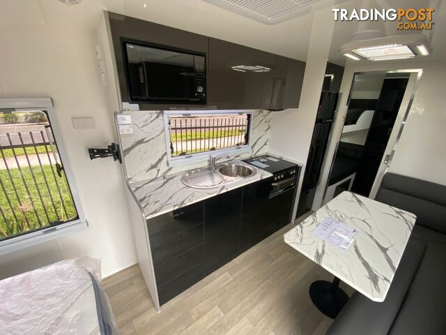 SUNFINDER 21FT 6 BUNK VAN - photo 4 of 8