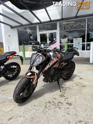 2018 KTM Â DUKE 790