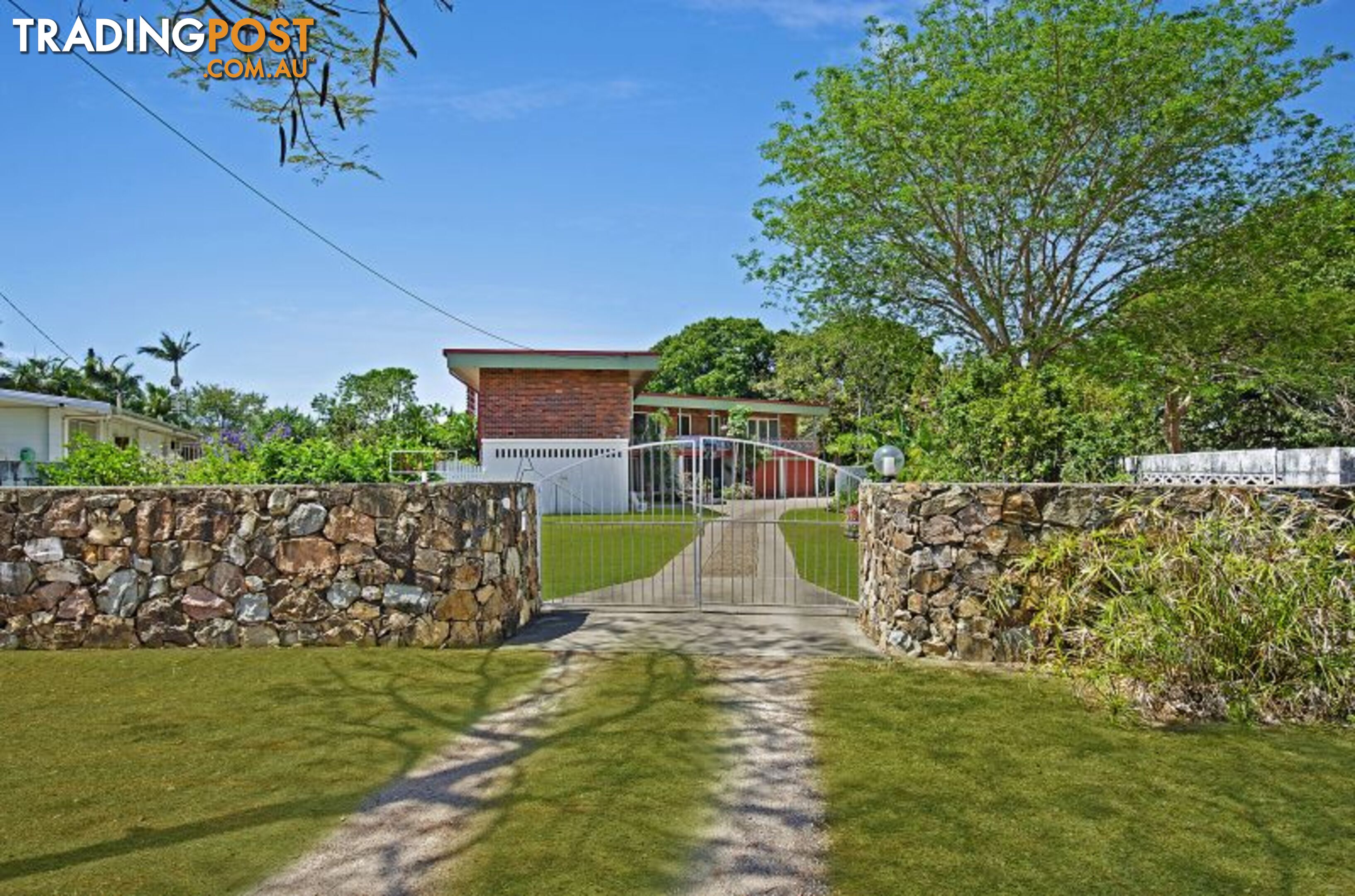 11 Bartlett Avenue MUNDINGBURRA QLD 4812