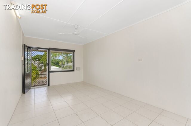 1/37 Bayswater Terrace HYDE PARK QLD 4812