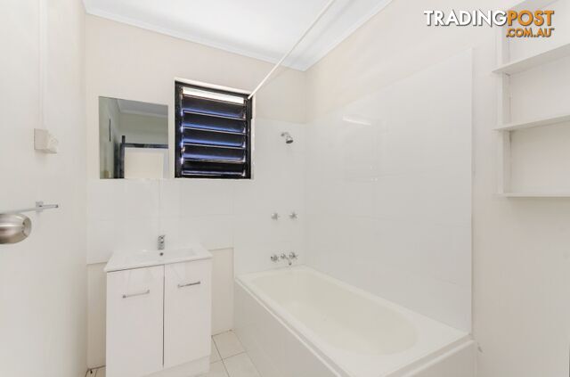 1/37 Bayswater Terrace HYDE PARK QLD 4812