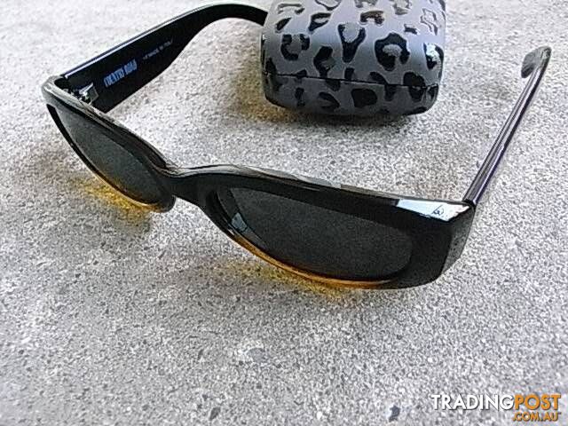 COUNTRY ROAD SUNGLASSES MADE IN ITALY PICKUP OR POST 6.99