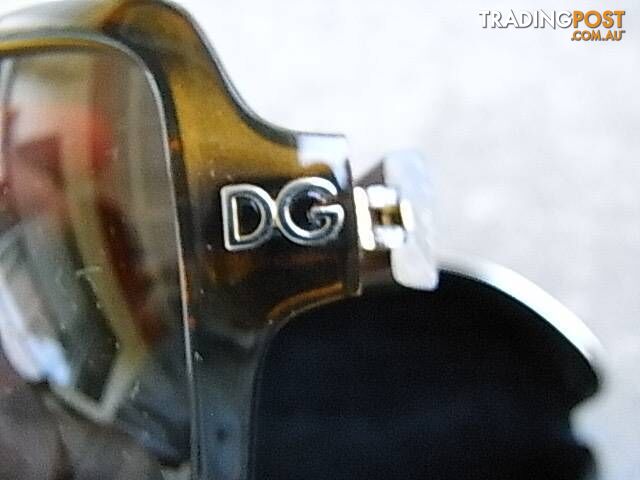 DOLCE & GABBANA MADE IN ITALY SUNGLASSES PICKUP OR POST 6.99 - photo 5 of 8