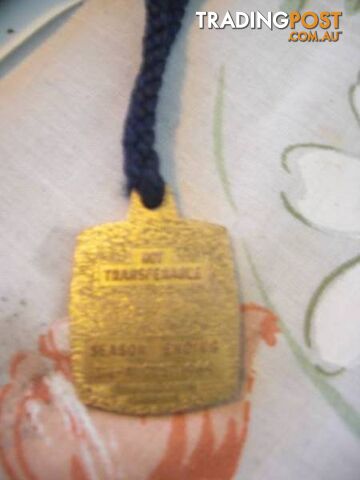 MCC 1968/69 MEMBER MEDALLION vintage melbourne cricket club - photo 2 of 3