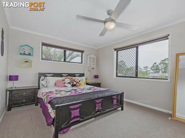 4 Balsa Court VICTORIA POINT QLD 4165