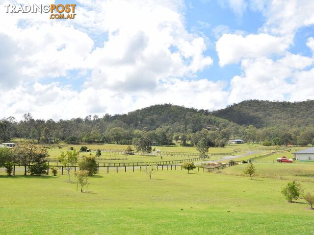 15 COOINGIE VIEW ROAD LOGAN VILLAGE QLD 4207