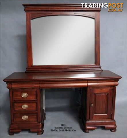 Mahogany Wood Dressing Table & Mirror