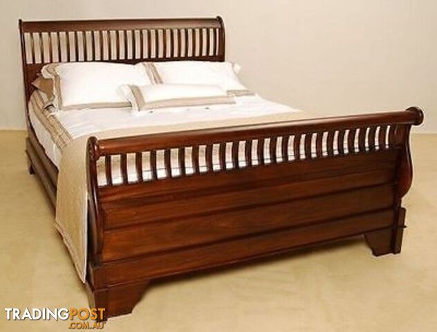 Mahogany Wood Slatted King Sleigh Bed