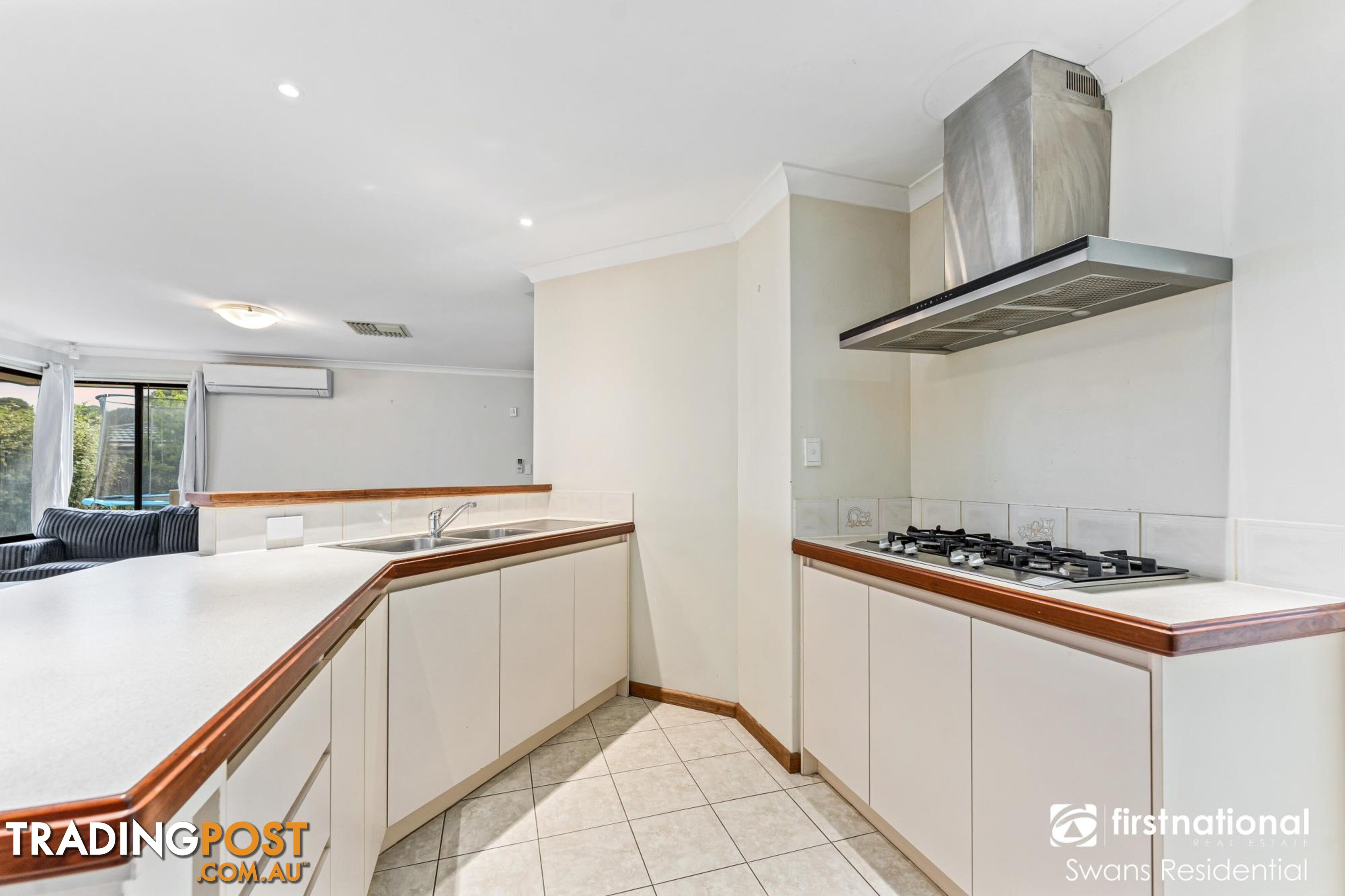 6 Villefort Avenue ELLENBROOK WA 6069