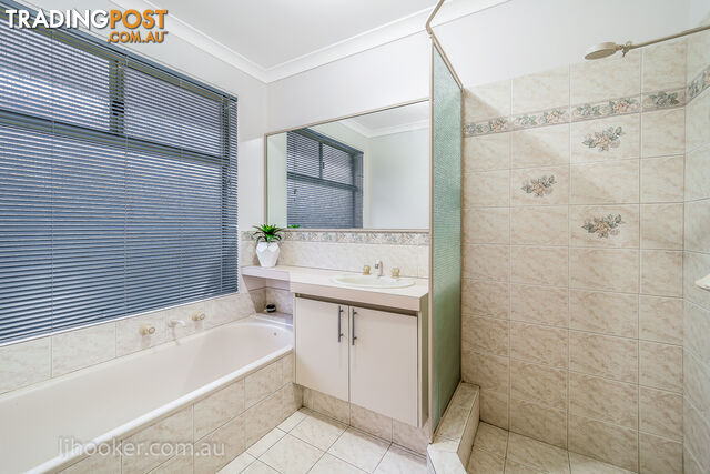 34 Wattlebird crescent ELLENBROOK WA 6069