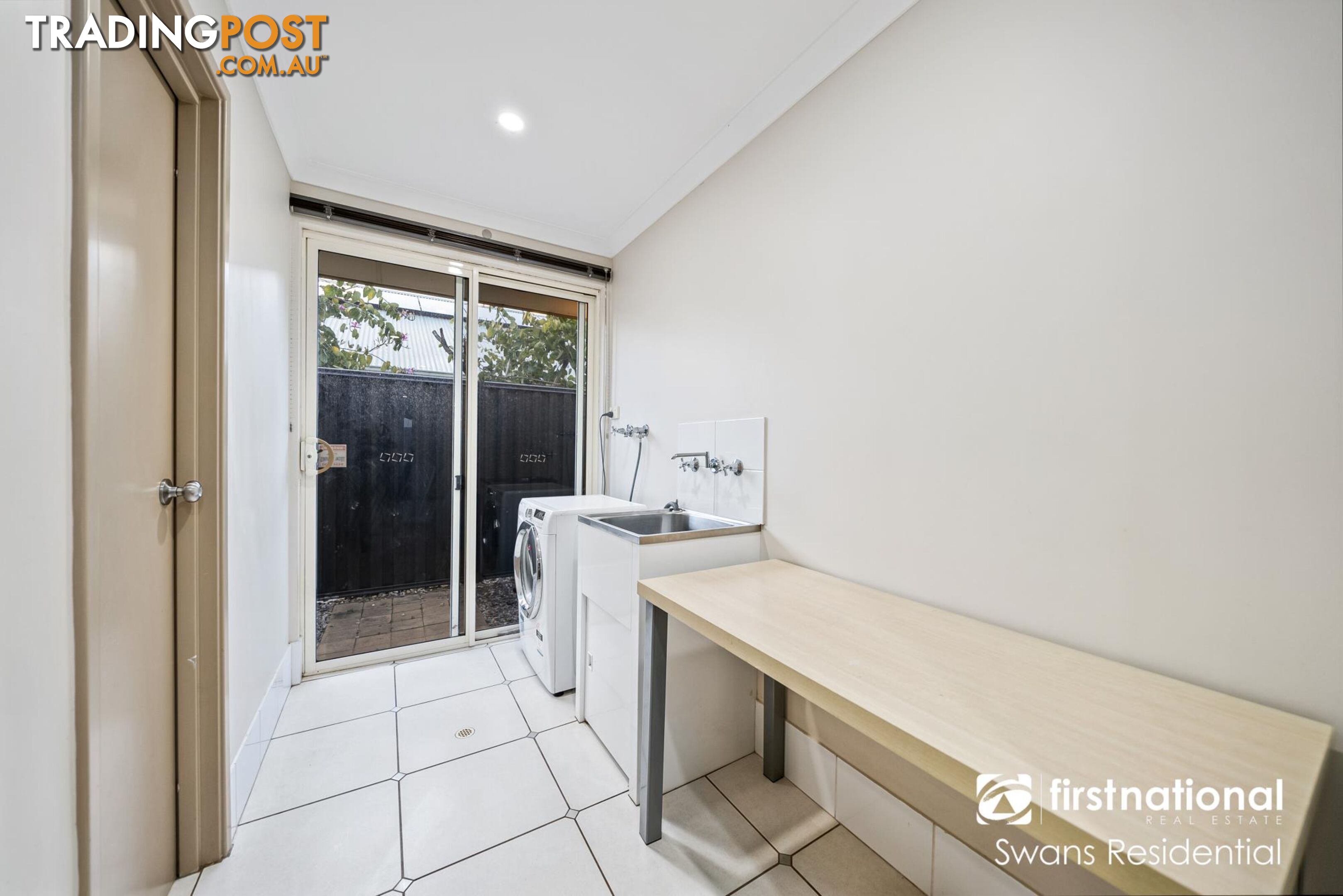 35 Dulegal Way AVELEY WA 6069