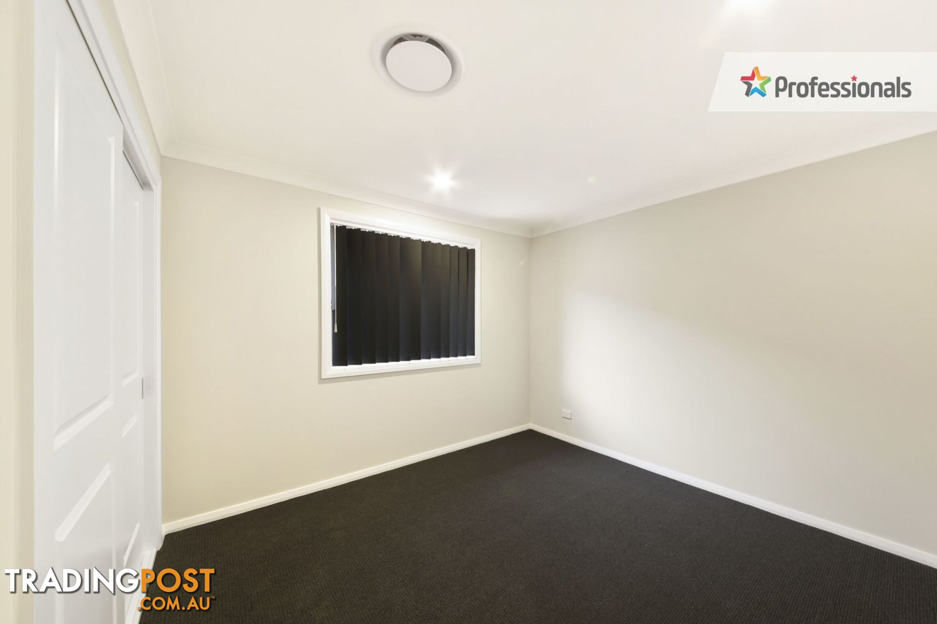 1 Bielski Crescent Oran Park NSW 2570