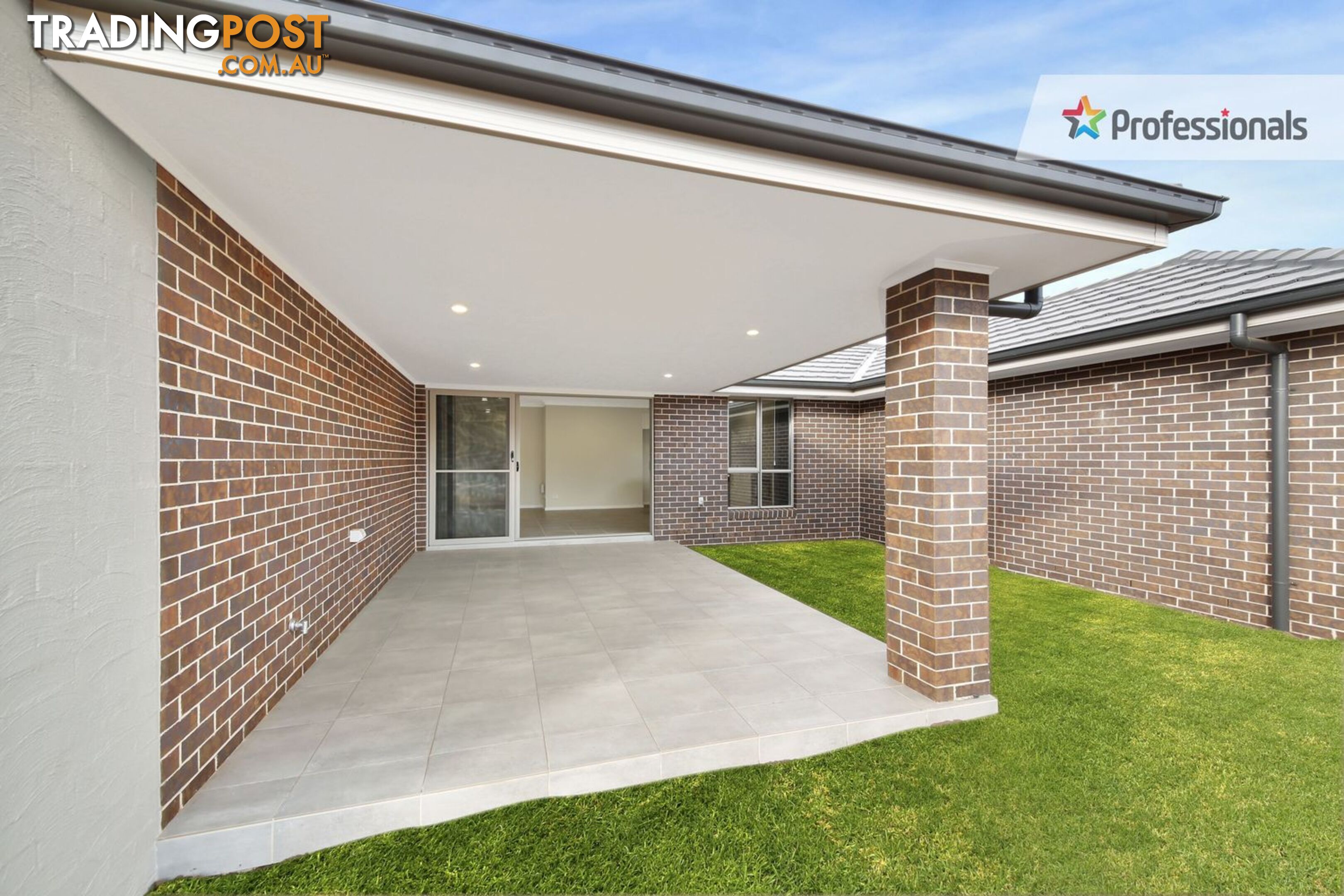 1 Bielski Crescent Oran Park NSW 2570