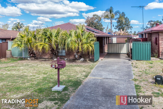 13 Alroy Crescent HASSALL GROVE NSW 2761